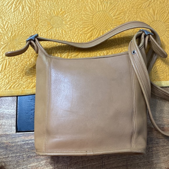 Coach 9816 vintage legacy slim duffle medium classic collection bag tan - Picture 9 of 15